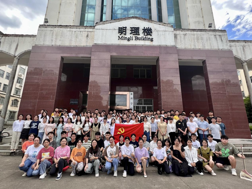 图片1 图片1