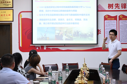 图片1 图片1